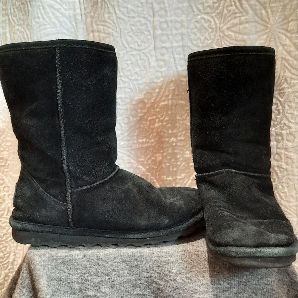 BearPaw Winter Boots Womans 8 Black Wool Suede Sheepskin Outdoor Preppy